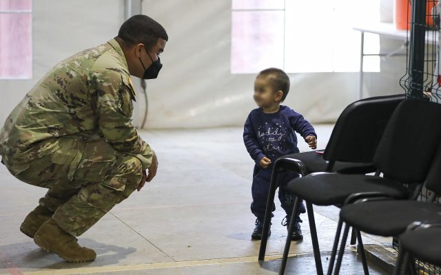 Brain drain και επιστροφή: τι θα έφερνε πίσω τους νέους που έφυγαν