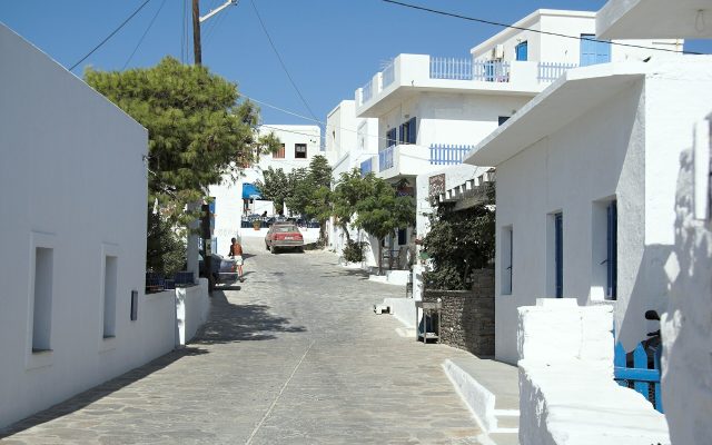 8 ήσυχα ελληνικά νησιά για διακοπές μακριά από την πολυκοσμία