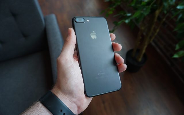 Phishing και απάτες μέσω SMS: πώς να προστατέψετε εσάς και την επιχείρησή σας